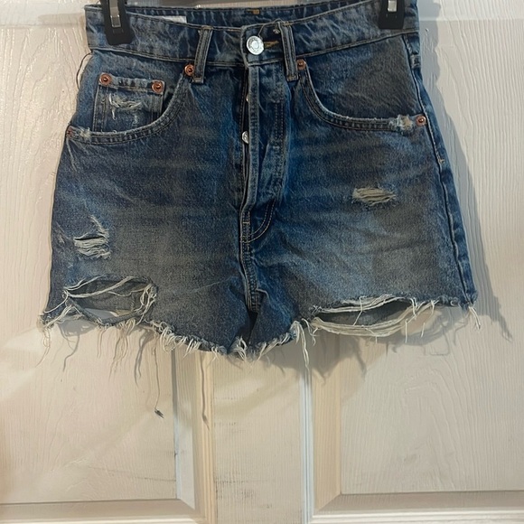 Zara Blue Distressed Jean Shorts - Picture 2 of 7